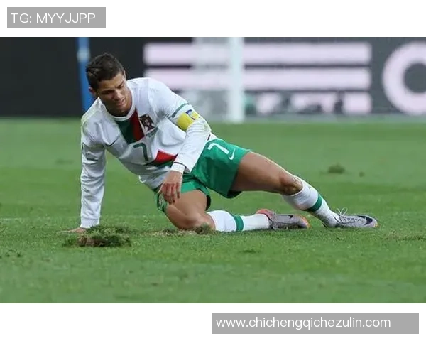 我只是一个普通人与足球明星之间的距离与误解