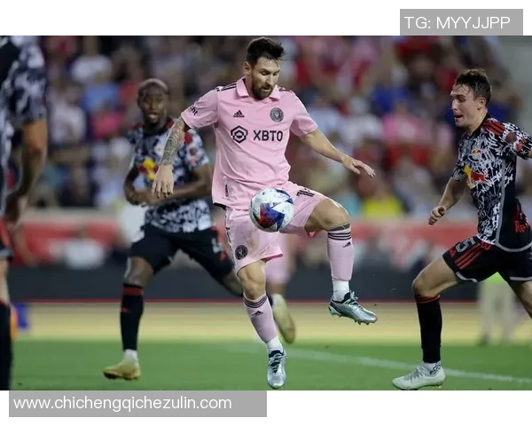 美职联赛足球明星的璀璨星空与他们的传奇故事揭秘 美职联赛足球明星的璀璨星空与他们的传奇故事揭秘