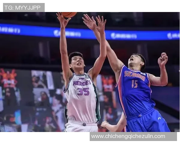 赛后复盘:深入剖析上海篮球队与西安篮球队的精彩对决及经验教训 赛后复盘:深入剖析上海篮球队与西安篮球队的精彩对决及经验教训