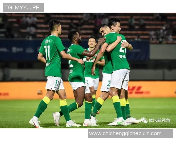 重庆篮球队以92分领跑冠军赛积分榜展现强劲实力与团队协作 重庆篮球队以92分领跑冠军赛积分榜展现强劲实力与团队协作